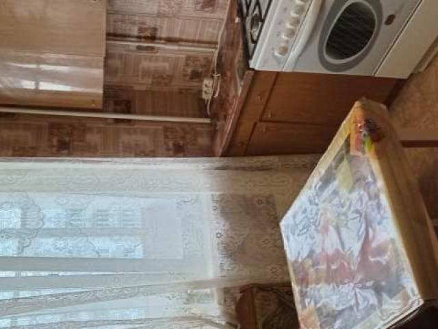 Продам свою 1 кімнатну квартиру Роганський жил. масив